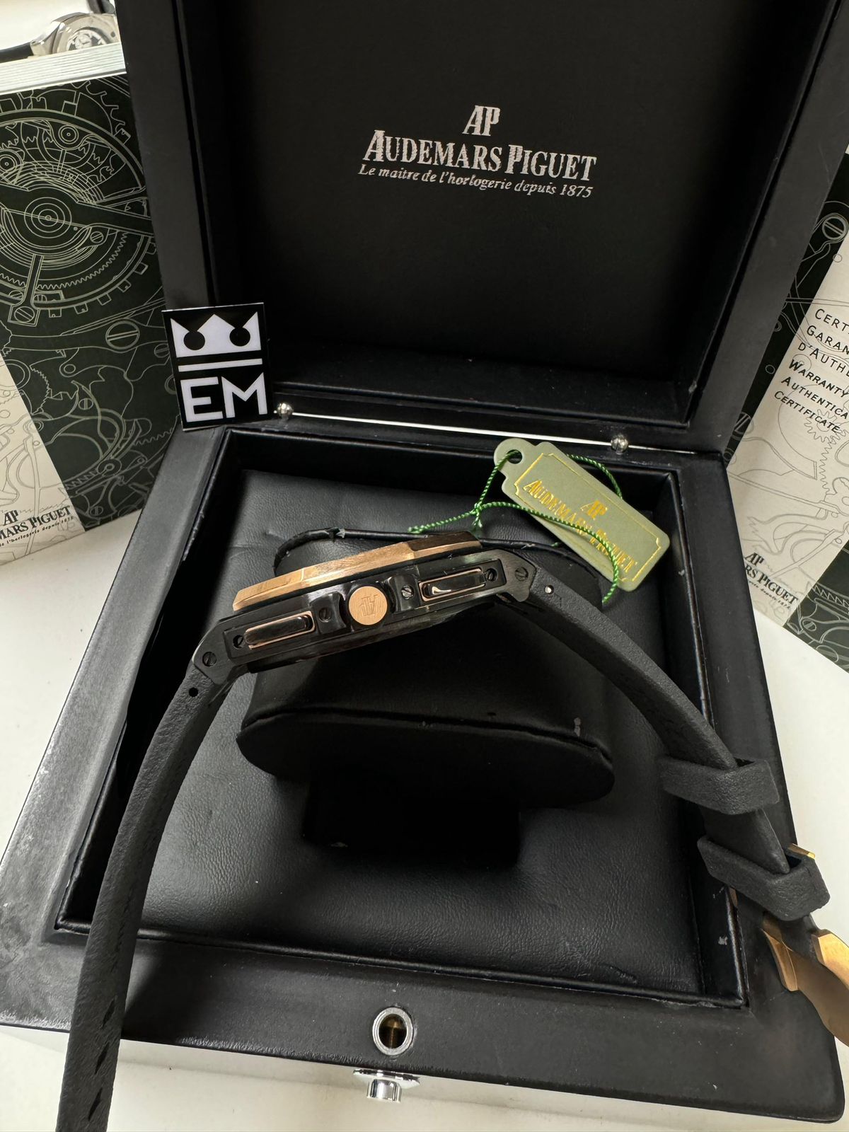 Audemars Piguet Offshore Réplica Superior: Luxo, Precisão e Estilo Inoxidável