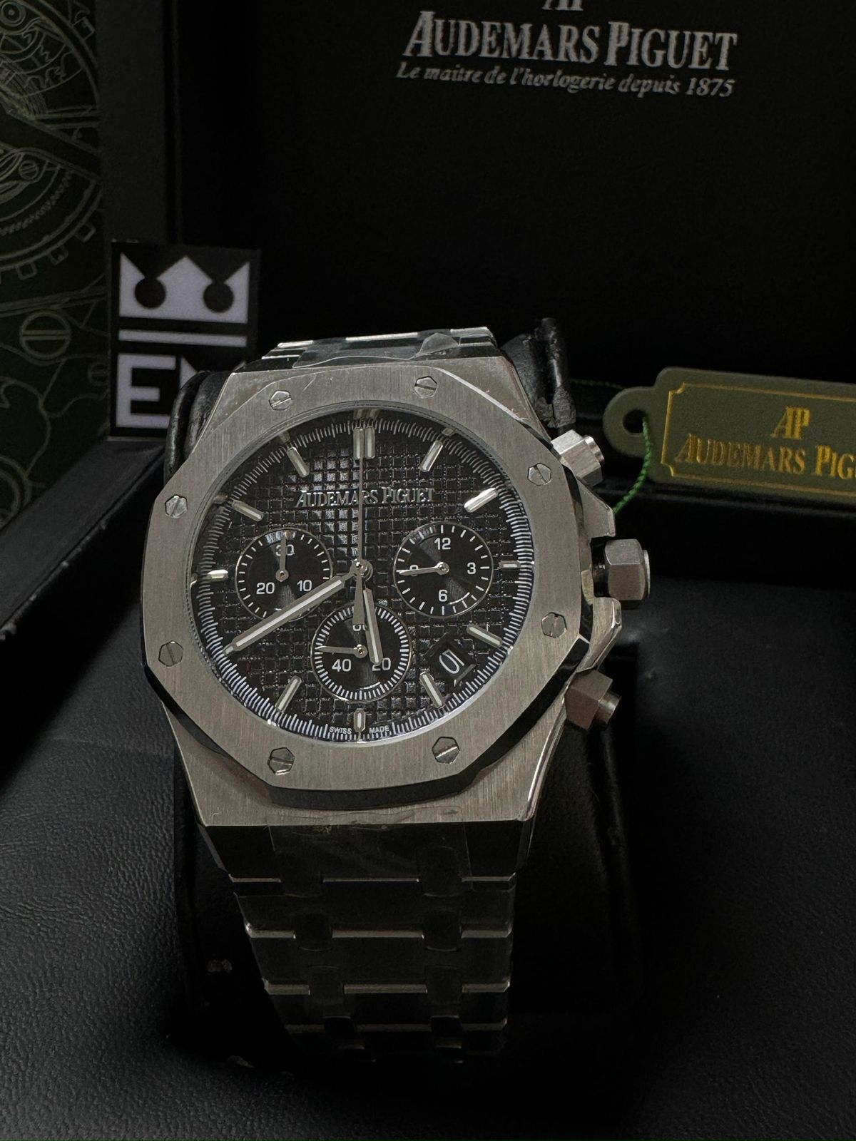 Audemars Piguet Royal Oak Réplica Premium: Qualidade Suíça, Design Icônico com Garantia