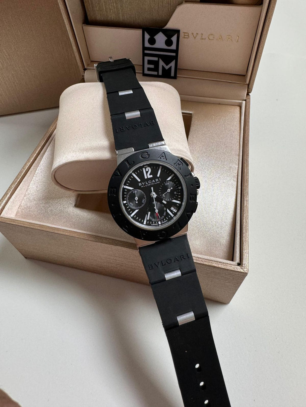 Relógio Bvlgari Aluminium Réplica Superior Quartzo Aço Safira Silicone 20 ATM