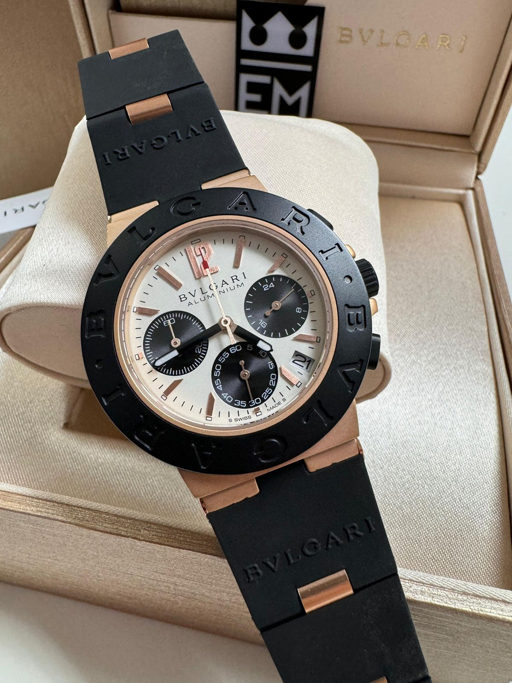 Relógio Bvlgari Aluminium Masculino Réplica Premium Quartz 40mm Safira Resistente Água