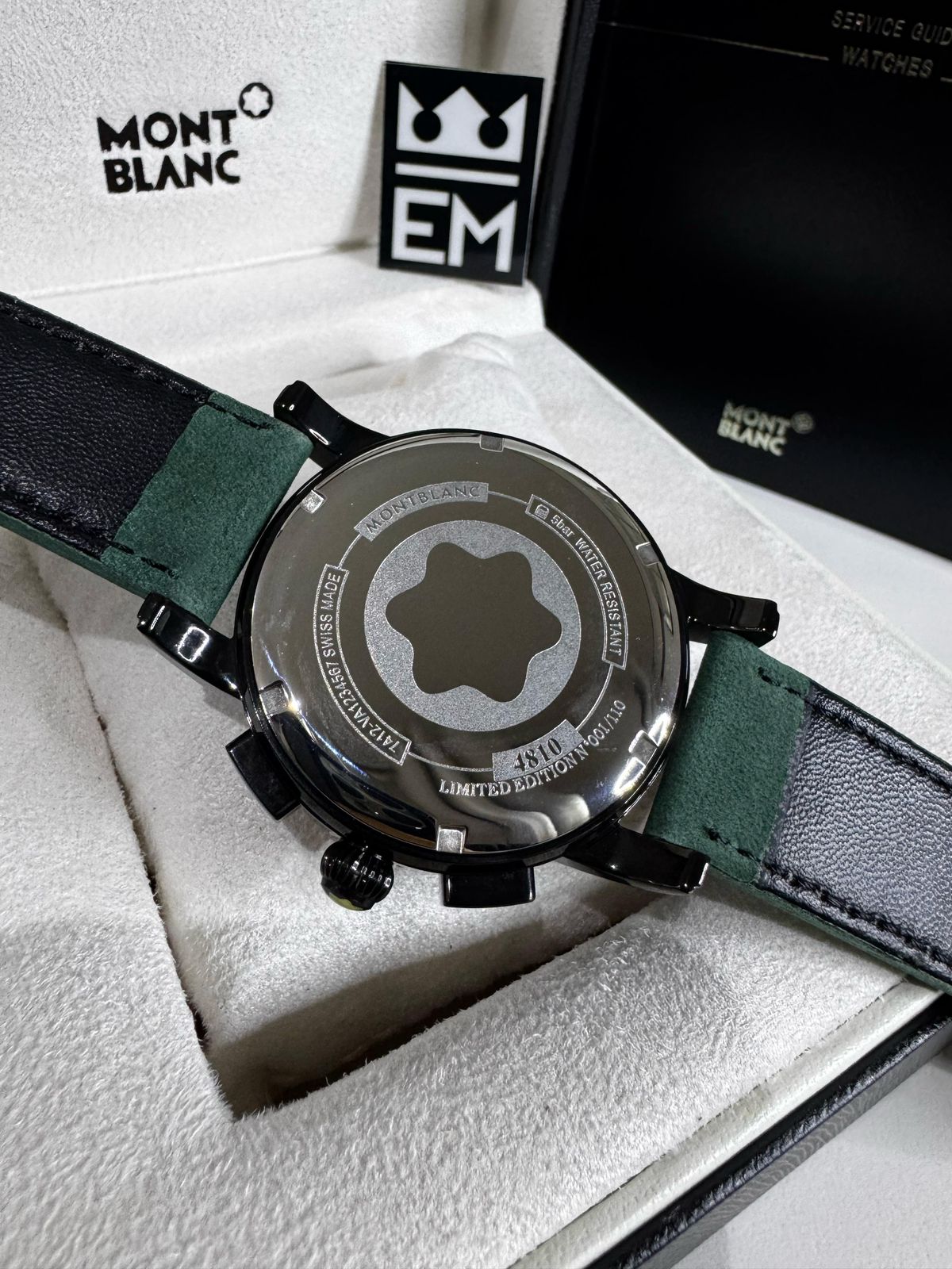 Relógio Masculino Montblanc 4810 Réplica Premium: Quartzo, Safira e Couro Elegante