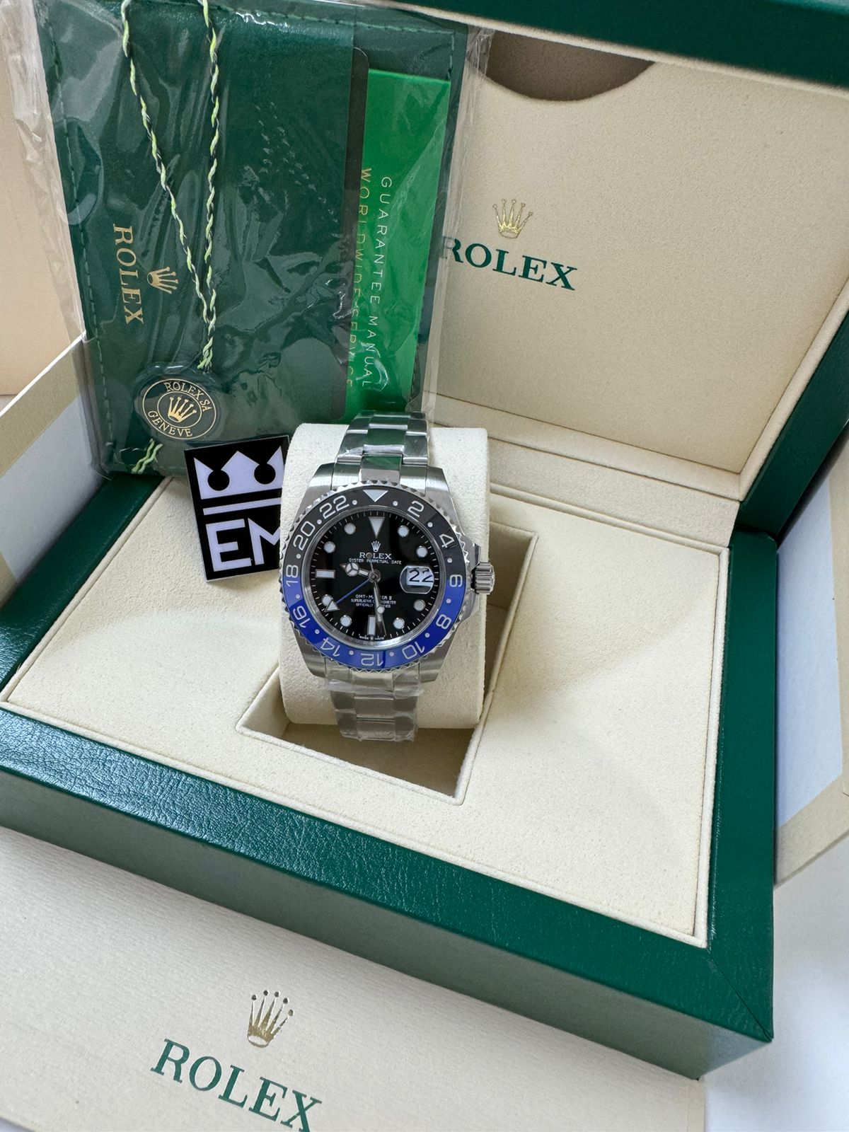https://images.tcdn.com.br/img/img_prod/1346550/rolex_gmt_master_ii_batman_97_2_0b33f4d02e3a285f3f3bc18281fa1129.jpeg