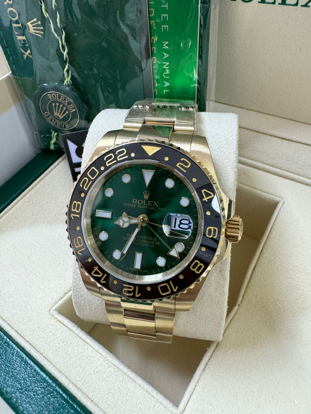 https://images.tcdn.com.br/img/img_prod/1346550/rolex_gmt_master_ii_gold_green_101_1_28555450fb9450051e1abf03a8e98d75.jpeg