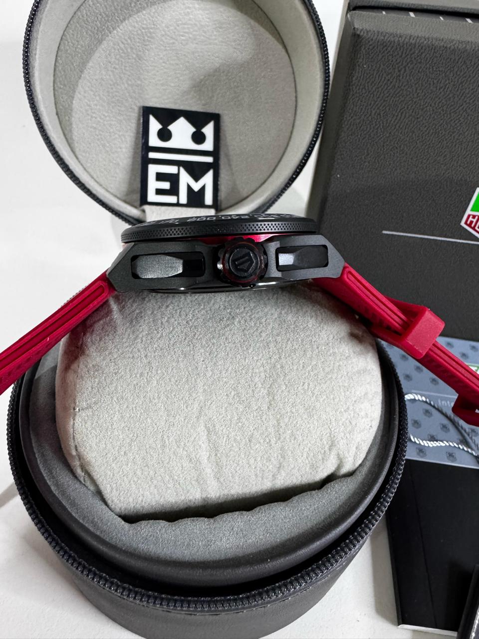 Relógio TAG Heuer Fórmula 1: Máquina Quartz, Vidro Safira, Aço Inoxidável, Pulseira de Silicone