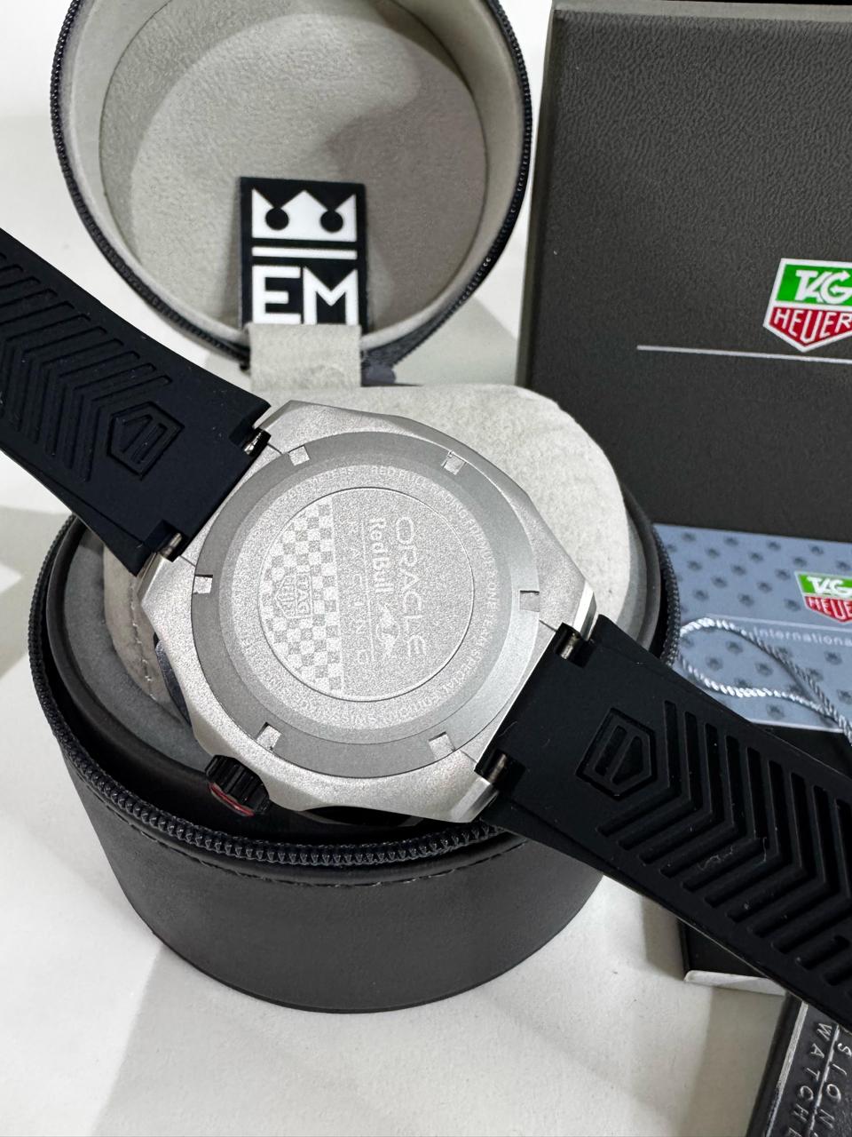 Relógio Tag Heuer Fórmula 1 Réplica Premium: Máquina Quartz, Aço Inoxidável, Safira